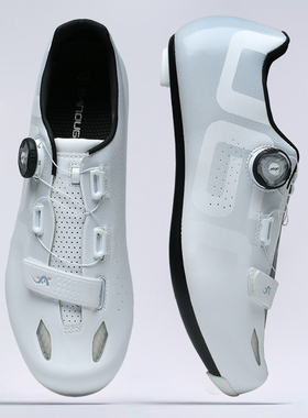 SANDUGO公路锁鞋骑行鞋碳底重量超级轻舒服台湾旋钮系统