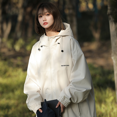BDLS工作室文艺男女店港风情侣款冲锋衣连帽夹克落肩纯色上衣外套