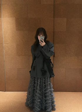 灰色蛋糕裙2025秋冬层次感木耳边花边A字大裙摆 纱裙长款半身裙女