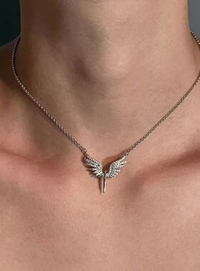 New Creativity Angel Wings Unique Design Pendant Necklace Cl