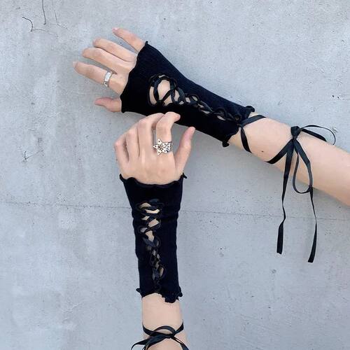 Women Sexy Fishnet Lace Fingerless Gloves Black Gothic Lolit