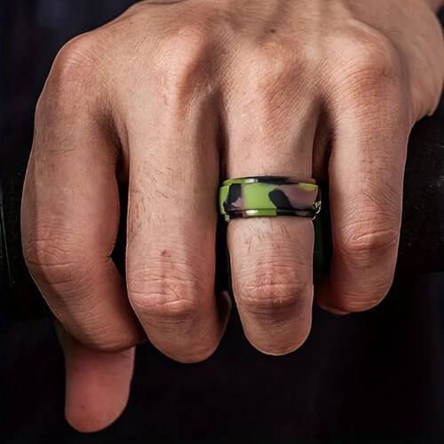 1pc Premium  Green Edge Camouflage Silicone Ring - Hypoaller