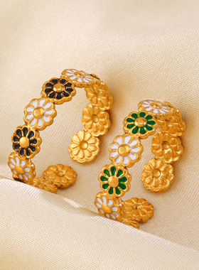 Wind Popular Stainless Steel Flower Ring French Retro 18k Go