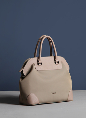 娅黛尼龙布配真皮手提包女小众原创设计品牌百搭时尚手拎斜挎包包