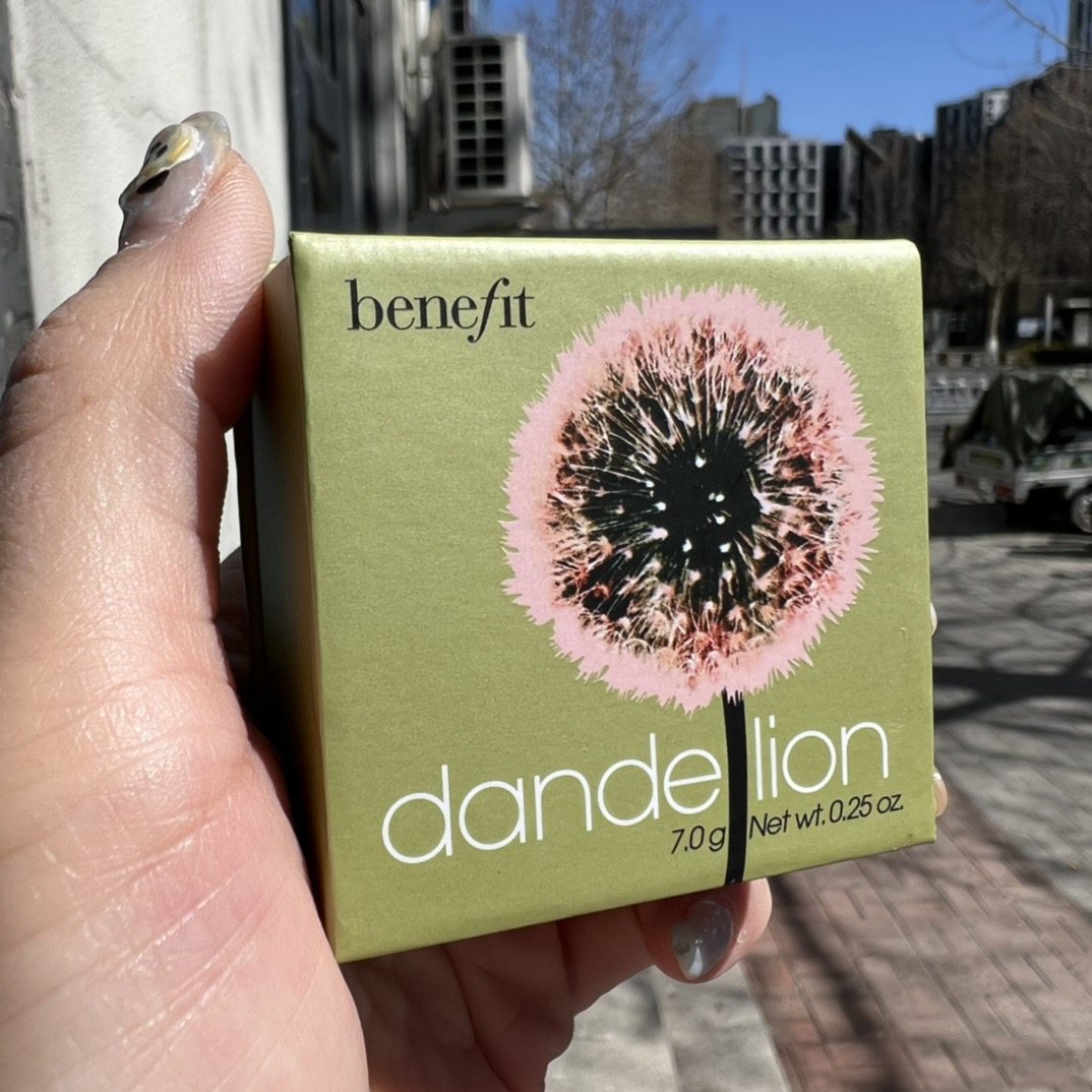 限老客！19年产旧版Benefit贝玲妃蒲公英粉饼胭脂蜜粉腮红带刷7g,彩妆/香水/美妆工具,腮红/胭脂,淘宝优惠券,粉丝福利购,淘宝优惠卷