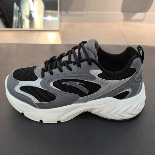 安踏正品男休闲鞋2025冬新款经典潮百搭厚底舒适运动鞋112548893