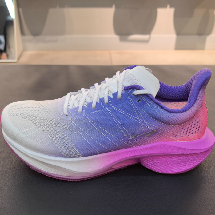 安踏正品马赫4Pro V2男鞋2025秋季新款氮科技竞速跑步鞋112535584