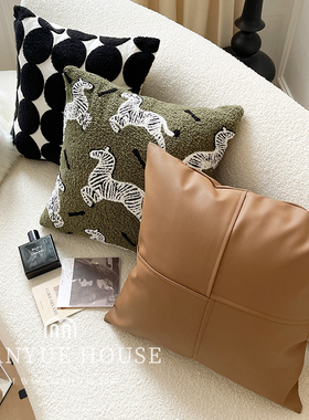 蔓越家 中古绿 北欧ins风PU皮面抱枕抱枕套沙发轻奢靠垫床头靠枕