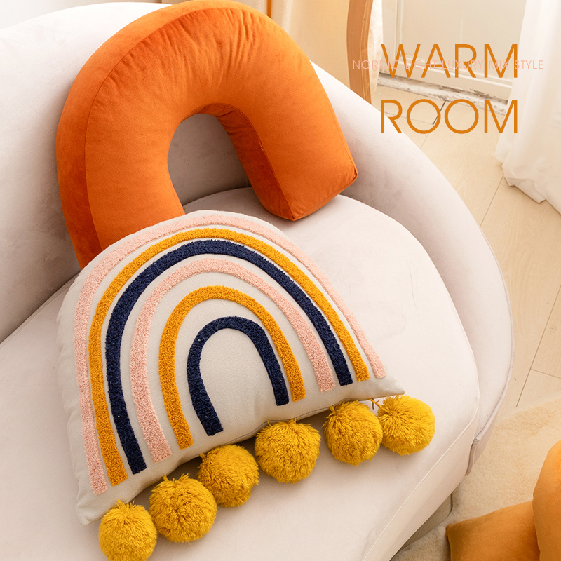 样板间客厅床头靠垫抱枕