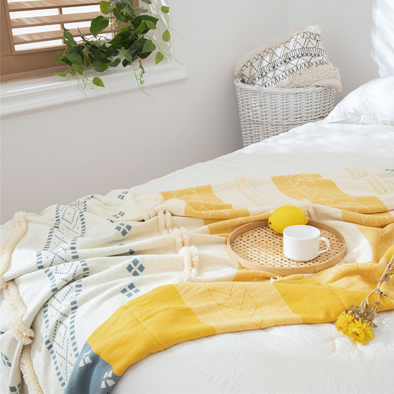 夏季针织毯子空调房盖毯家用办公室午睡薄毯毛线小U毯子休闲毯单