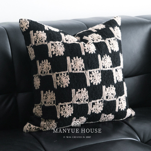 蔓越家 法式中古风绣花抱枕靠垫客厅沙发长条枕腰枕靠垫套不含芯