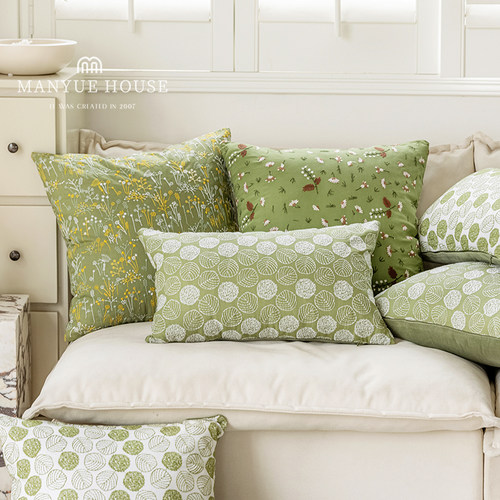 蔓越家简约绣花抱枕靠背不含芯