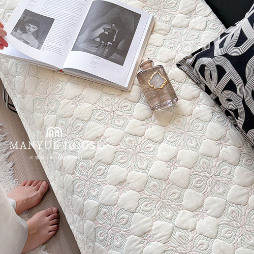 蔓越家ins全棉刺绣沙发垫防滑