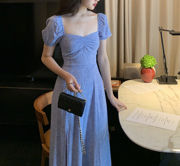 法式复古蓝色碎花连衣裙女夏收腰显瘦侧开叉设计感长裙子法式方领