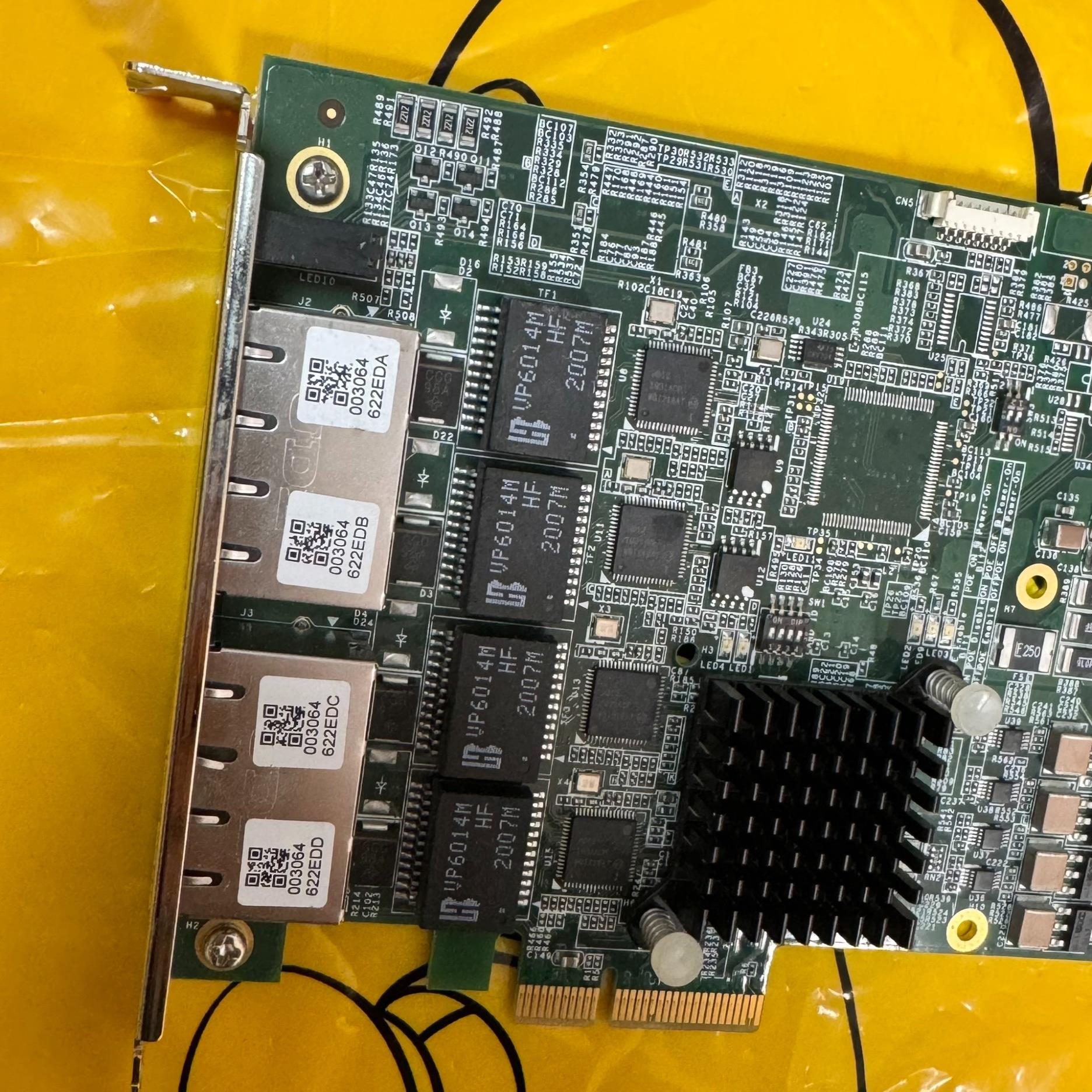 凌华PCIe-GIE64＋ 51-18519-0A40图像采(雅子机械）