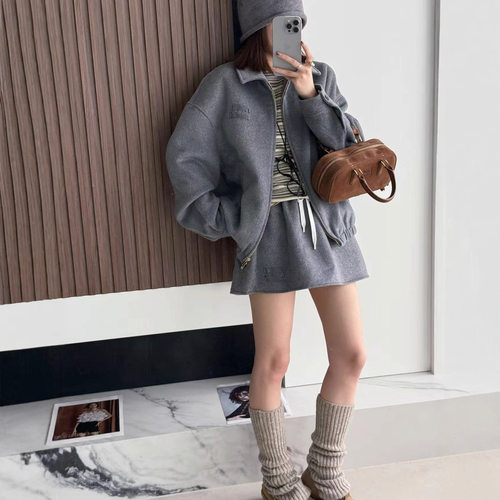 南油高定miu系25秋冬新款老钱风翻领毛呢外套百搭潮牌夹克套装女