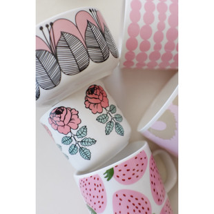 杂置社北欧金色陶瓷花朵杯咖啡杯小碟釉上彩红粉马克杯