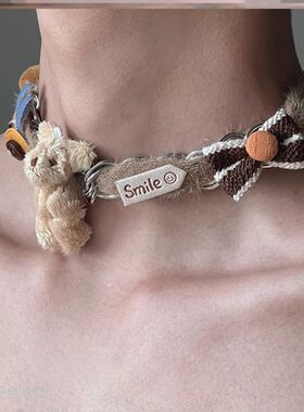 毛绒小熊蝴蝶结可爱甜酷风卡通元素项圈颈钛钢项链男女款个性亮眼