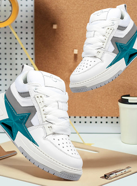 【明星同款】PENTAGONAL HEART五角心绿色五角星牛皮情侣款星星鞋