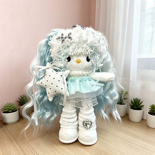 浅蓝双马尾helloKitty挂件包包挂件辣妹百褶裙长腿kt挂件现货批发