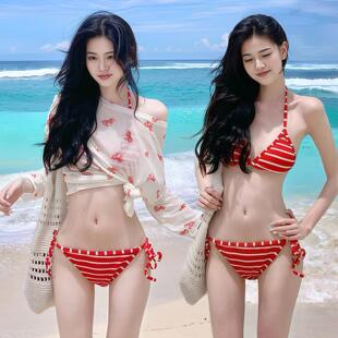 2025新款 泳衣女红条纹分体比基尼三件套小胸聚拢性感辣妹温泉