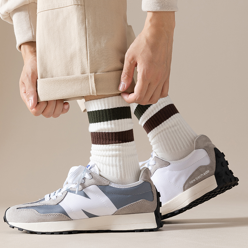 刺绣纯棉男袜萌鸽吸汗透气男棉袜