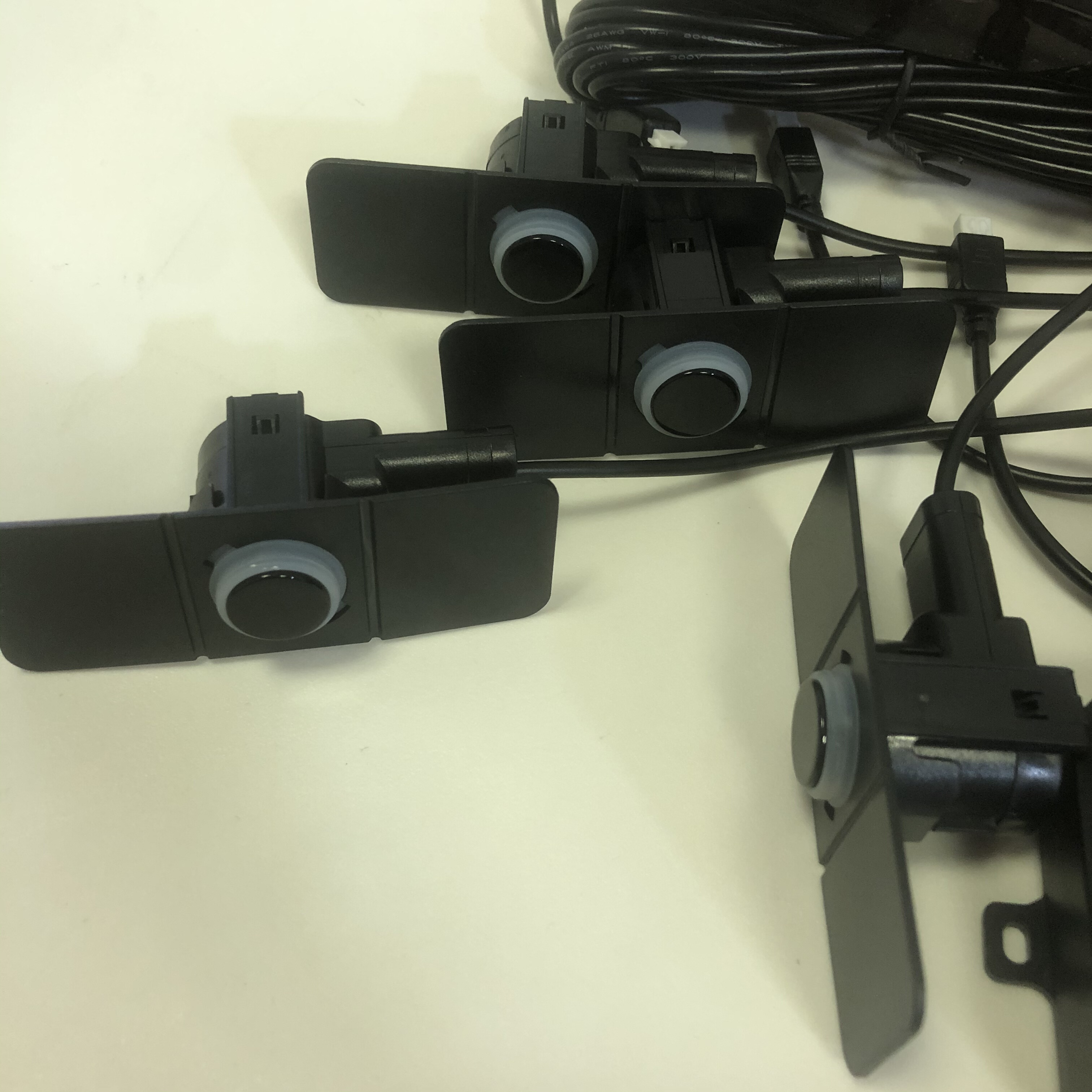 汽车原厂款倒车雷达蜂鸣平面报警4探头6前后不带语音8泊车内嵌置