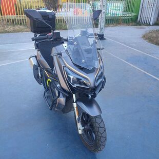 适用钱江鸿150ADV/鸿150通用专用改装加高直线风挡