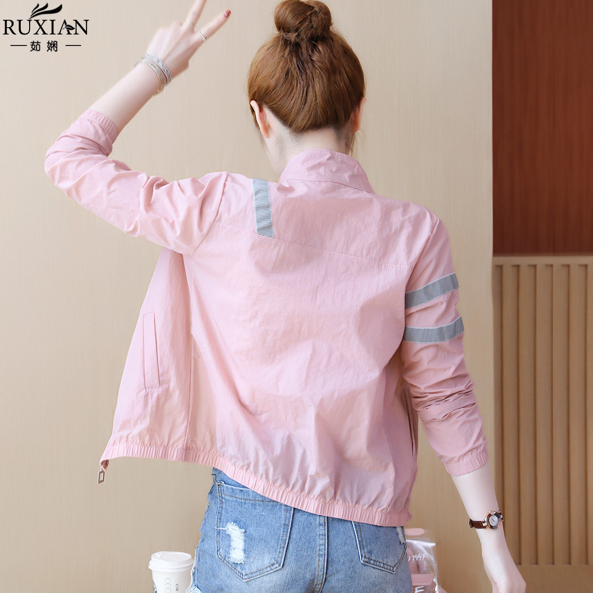 透氣防曬衣女款2022年新款女士短款春夏季薄款冰絲衫外套服可外穿在類目 女裝/女士精品, 短外套中 - 來自Buy2taobao.com提供專業的淘寶代購服務