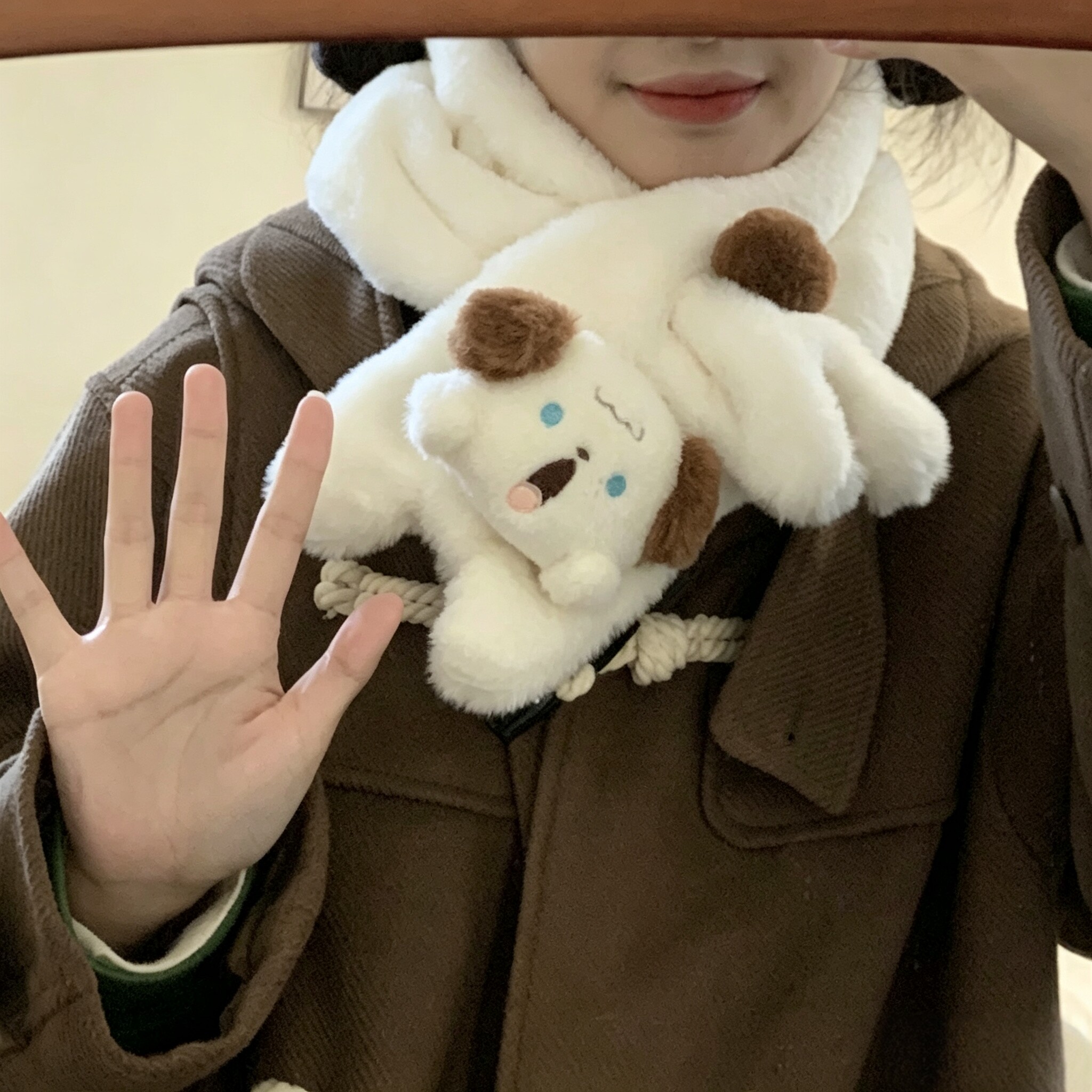 冬季可爱小狗毛绒保暖围巾披肩