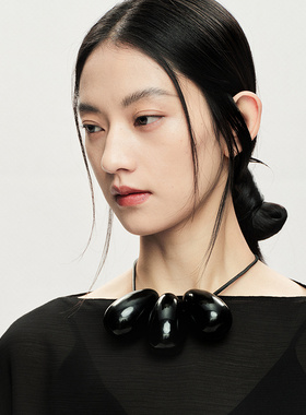 ZHUCHONGYUN2026夏新款黑色髹漆艺乌木吊坠项链配饰