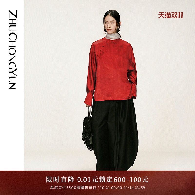 ZHUCHONGYUN2025冬新款东方暗纹花稿斜门襟圆领宽松红色衬衫上衣