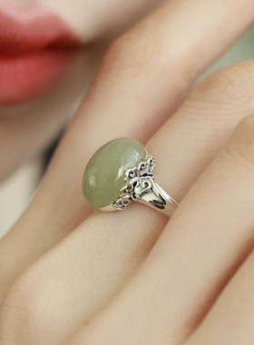 复古绿玉石戒指女开口可调节古风几何图案轻奢高级感祥云鸽蛋指环