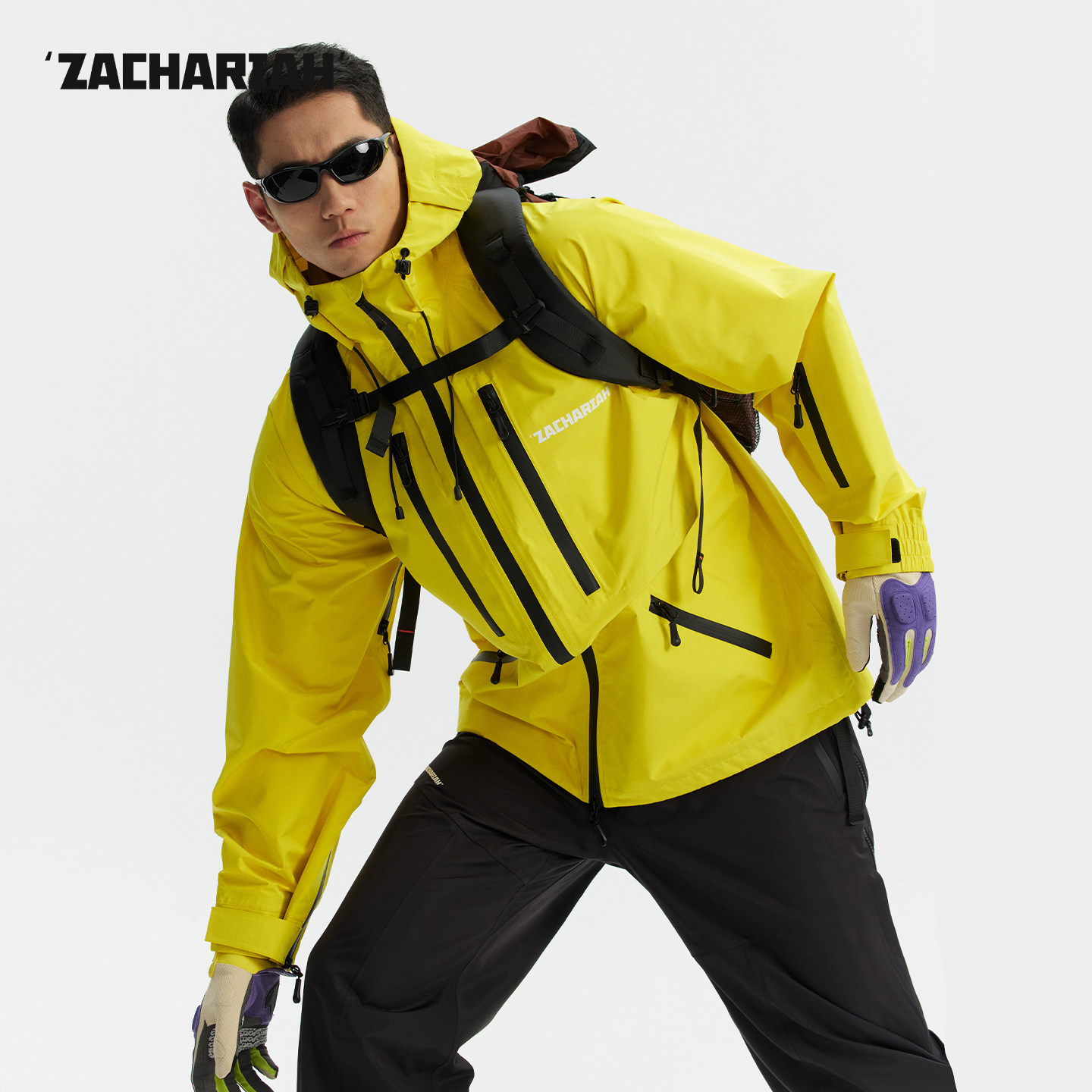 ZACHARIAH【柠檬黄】户外冲锋衣男款防风外套 硬壳薄款防水登山服图片