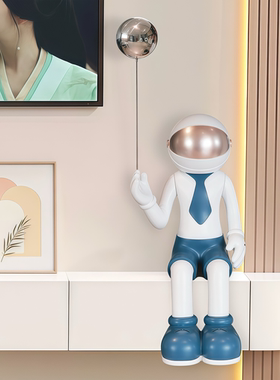 客厅太空人暴力熊树脂祝福简约