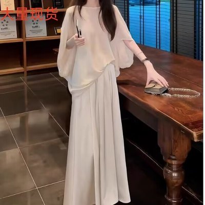 秋季韩系清纯系穿搭轻奢高级感巨好看茶里茶气醋酸缎面连衣裙套装