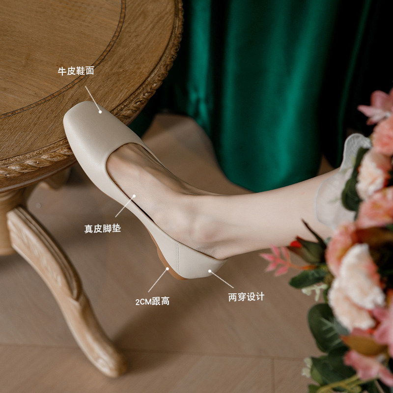 真皮奶奶鞋女平底2025年