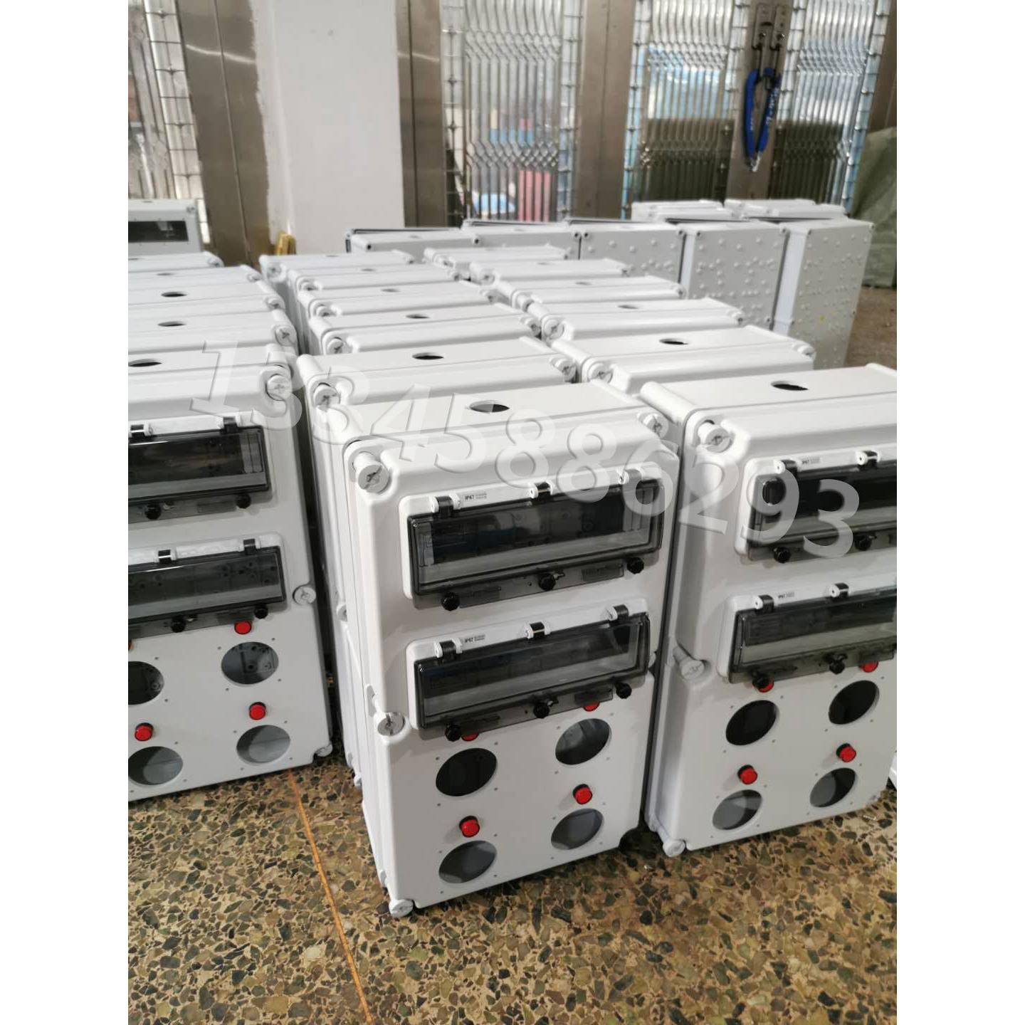 户外工业插座箱移动防水箱小型配电箱手提式工地开关舞台临时插座