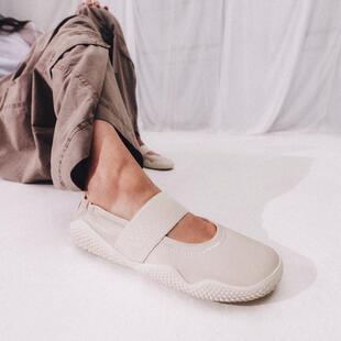 Vivobarefoot Motus Studio Ballet 女士玛丽珍芭蕾舞皮革赤足鞋