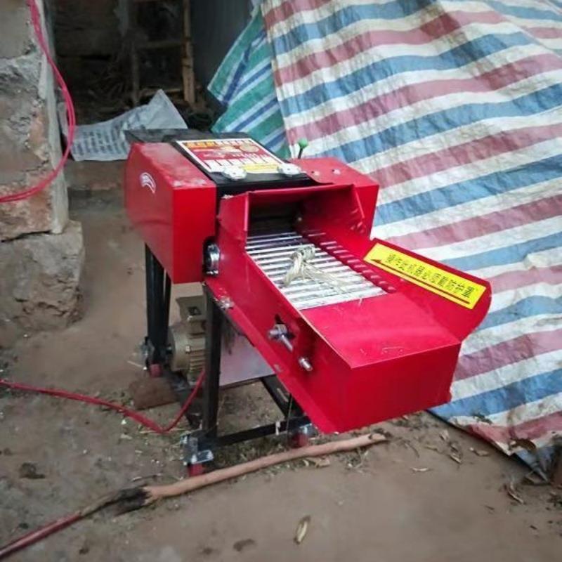 青贮秸秆铡草揉搓机小型链条式自动粉碎铡草机六刀小钢炮碎草机