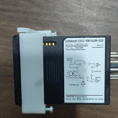议价温控器E5CC-RW1AUM-000E5CC-RX2ASM-800E5CC-QX2ASM-800