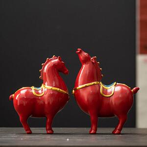 陶瓷唐马摆件创意家居办公室马到成功桌面书房摆设装饰红马工艺礼