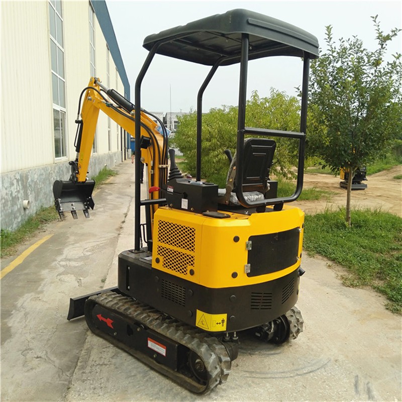 17液压先导微型挖掘机 勾机三缸推土机 迷你08出口石头破碎挖掘机