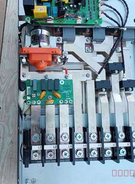 议价西驰变频器XFC550-3P4-75KOG-NEN-20维修