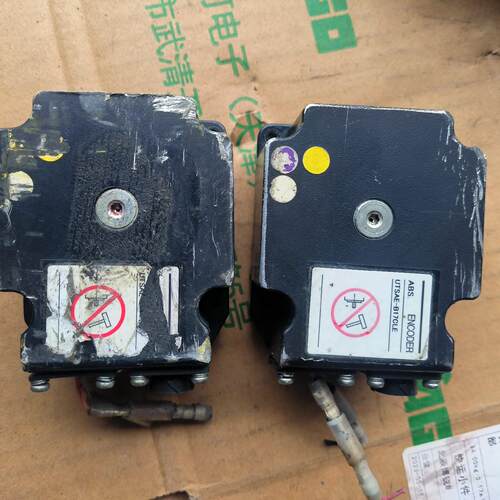议价UTSAE-B17CLE 机器人电机编码器 安川工业自动化配件维修