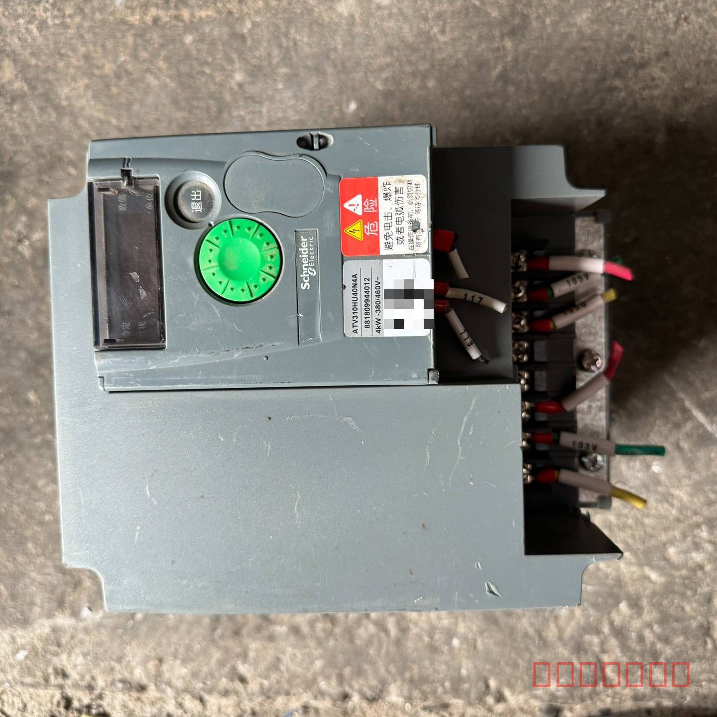 议价出售拆机施耐德310变频器 4KW 380V 功维修