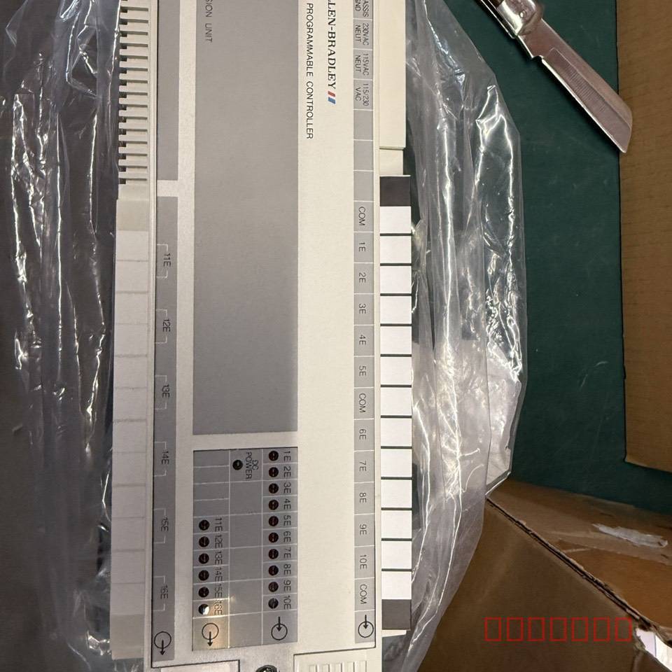 议价全新 Allen-Bradley SLC 100 PLC 扩维修