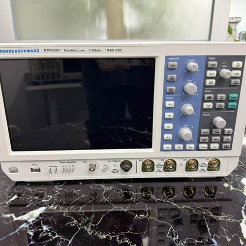 议价RTM3004 罗德施瓦茨 数字示波器 实验室测试测量仪器维修