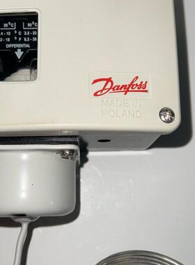 议价RT101 017-500366 温度开关 丹佛斯工控温控器件维修