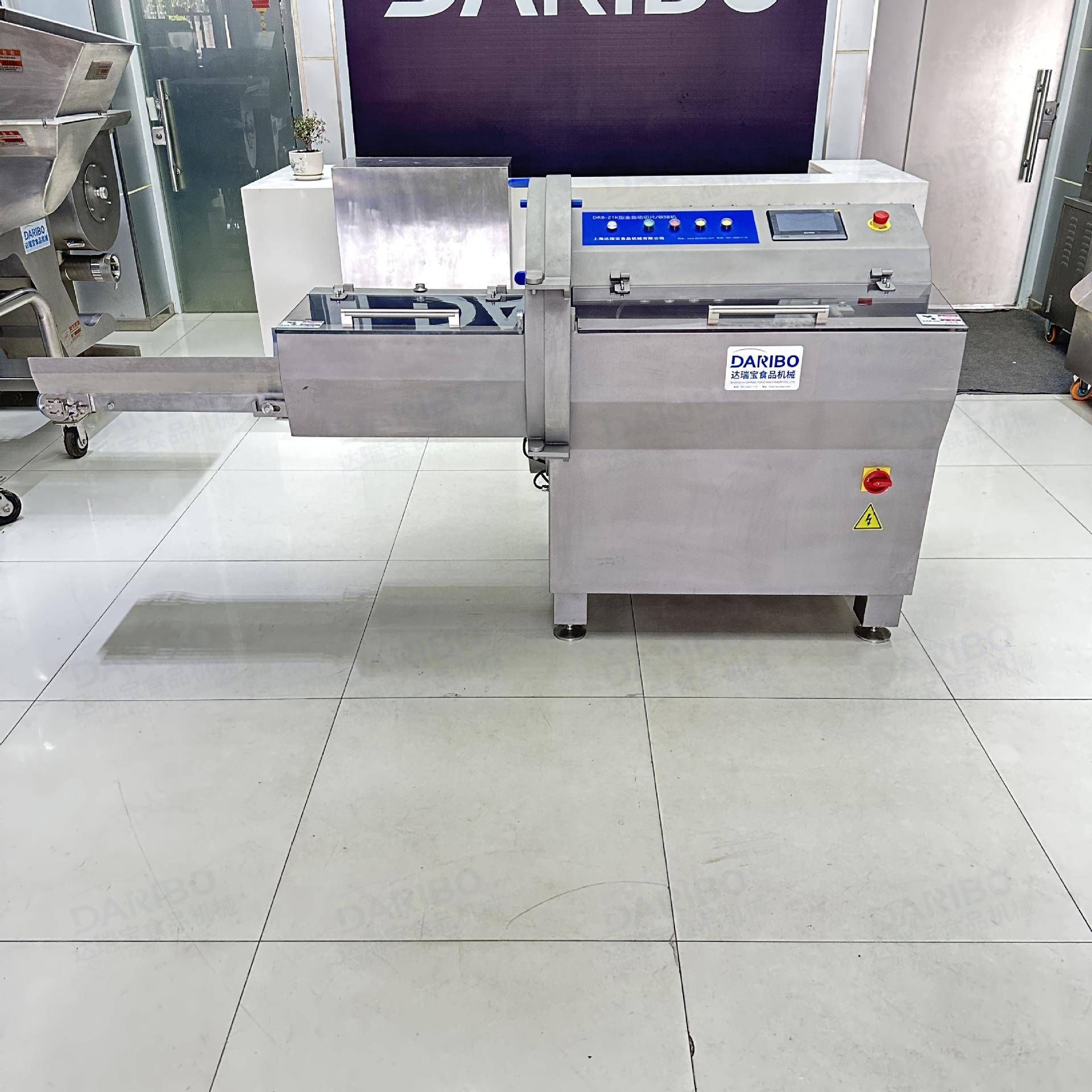 l寿喜锅原切牛肉片切片机切四号肉安格斯眼肉牛扒砍排机切肥牛片